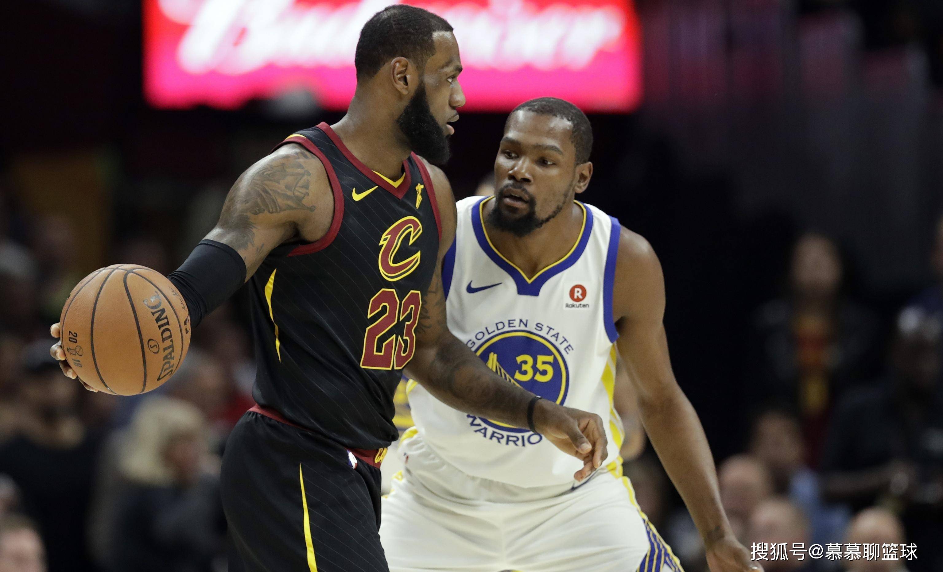 开云体育官网-杜兰特重要时刻出色防守，切尔西带队取胜！-开云体育官网