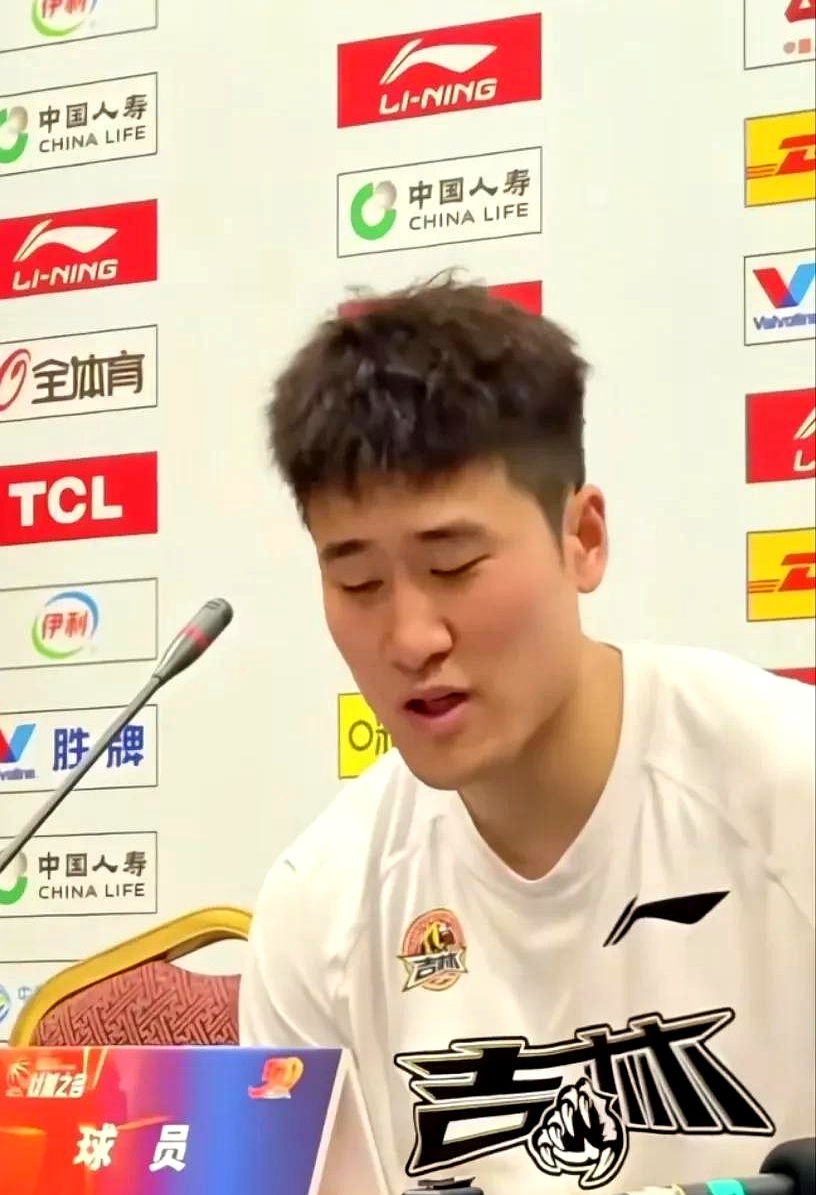 开云体育下载-Ning迎来十五赛季出色发挥，FPX观众热烈欢呼！-开云体育下载